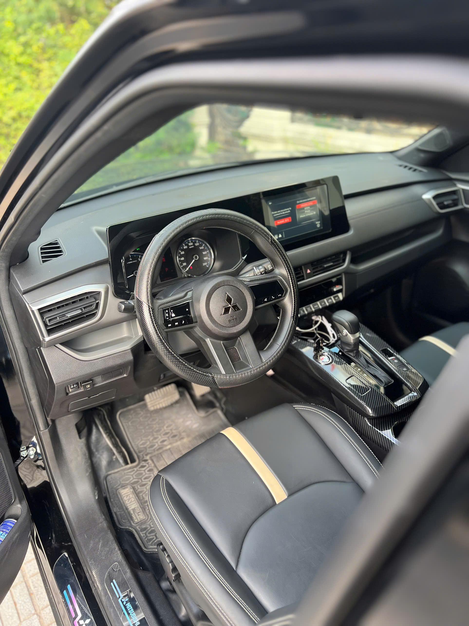 Mitsubishi xforce exceed 2024