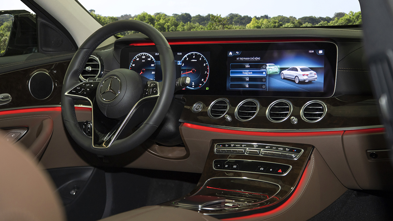 Mercedes E200 Exclusive 2023