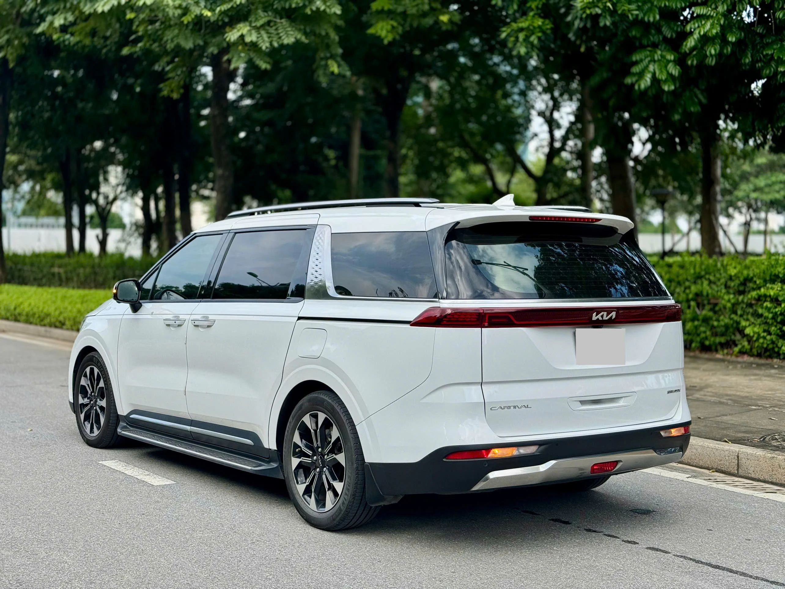 Kia CARNIVAL Signature 2023