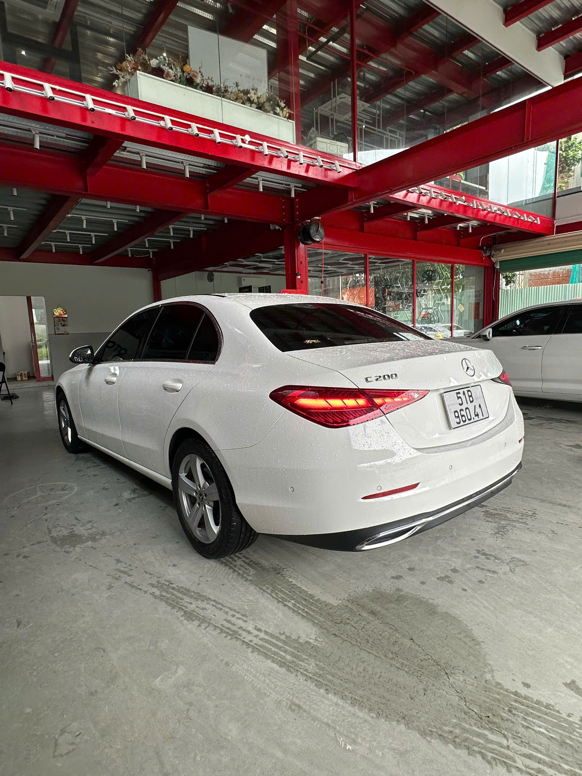 MERCEDES C200 Avantgarde 2024