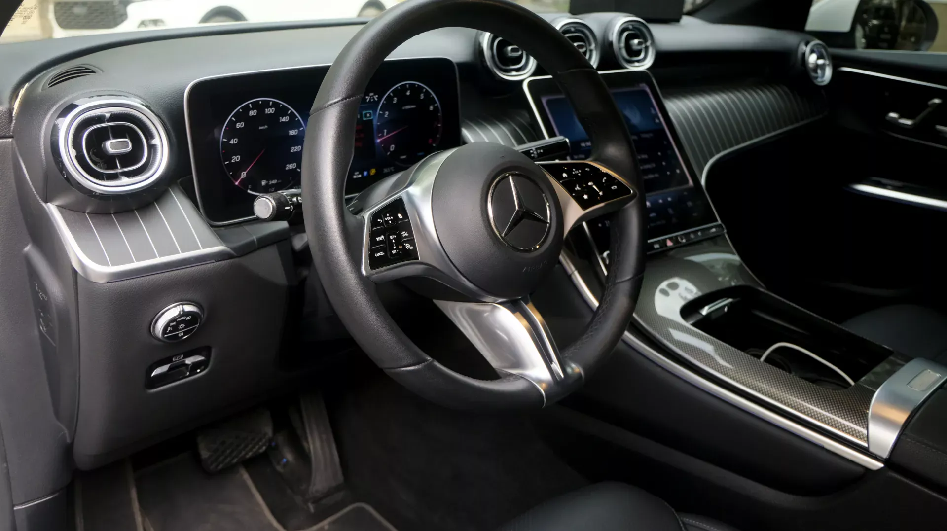 Mercedes GLC 200 2024